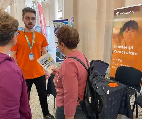 echipa-workasia-targul-de-cariere